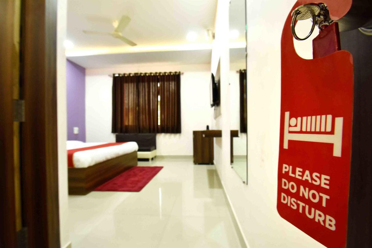 Hotel Hori Palace Ujjain Exterior foto